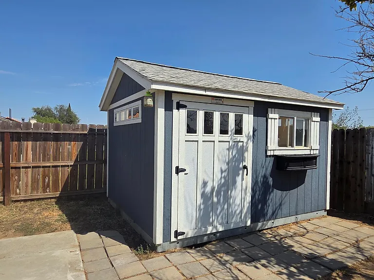 1199 Hawthorn St — Photo 18