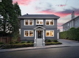 840 NW Summit Ave, Portland, OR 97210