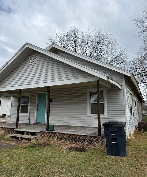 319 N McKinley Ave — Photo 23