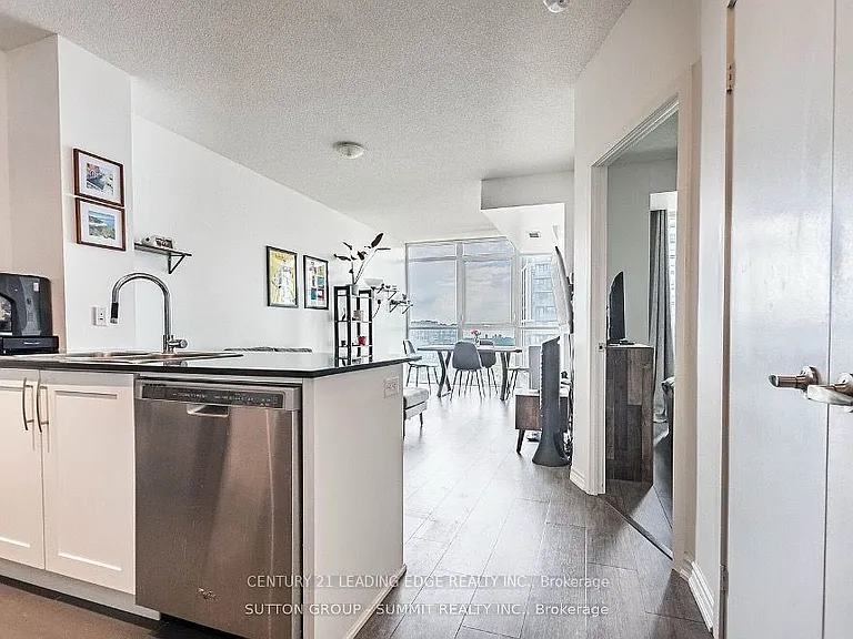 4070 Confederation Pkwy #4101 — Photo 2