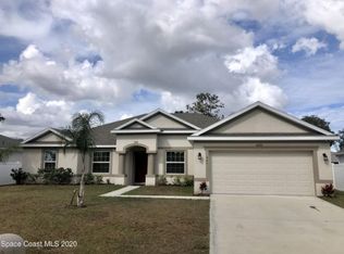 961 Hosbine St SE, Palm Bay, FL 32909