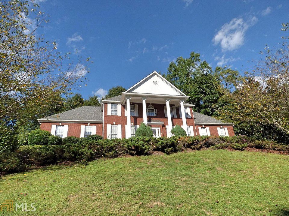 1st image of 140 Glen Eagle Way