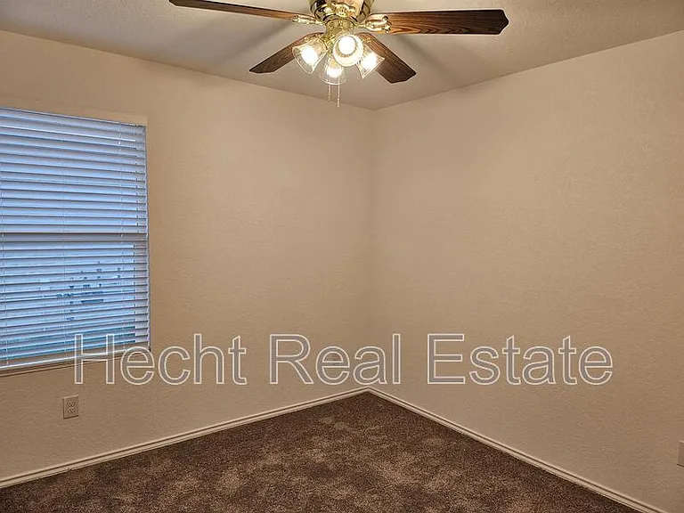 5911 Coahulia Rdg — Photo 27