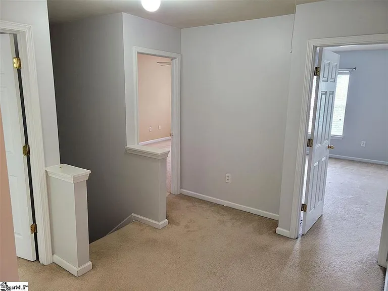 206 Chartwell Dr — Photo 23