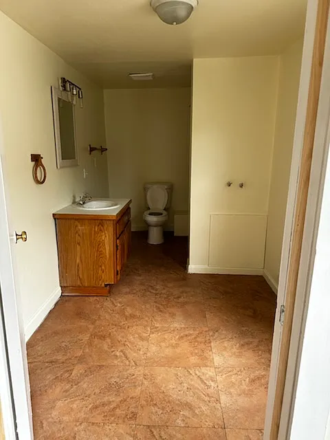 2 bed, $1,200 — Photo 3