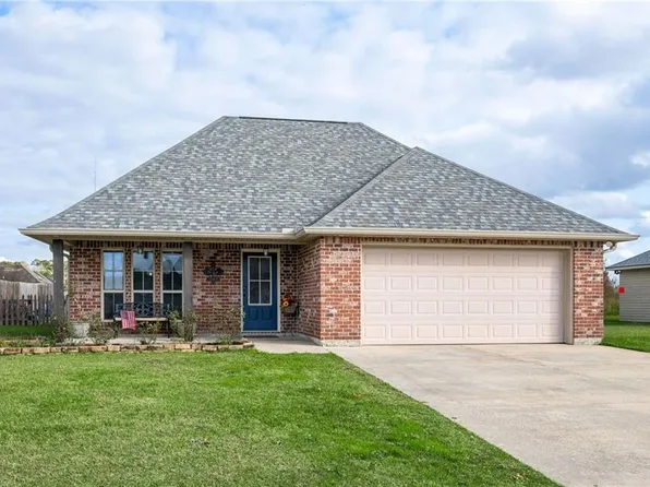 28328 Lake Salvador Dr, Livingston, LA 70754