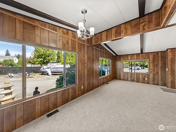 4th image of 18501 52nd Avenue W #22