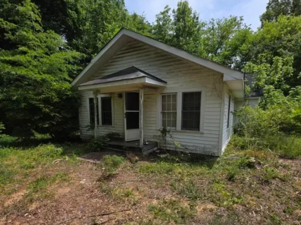 2465 Marsh Mountain Rd, Sophia, NC 27350