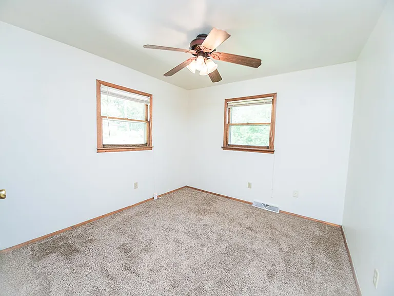 5247 Concord Ave — Photo 20