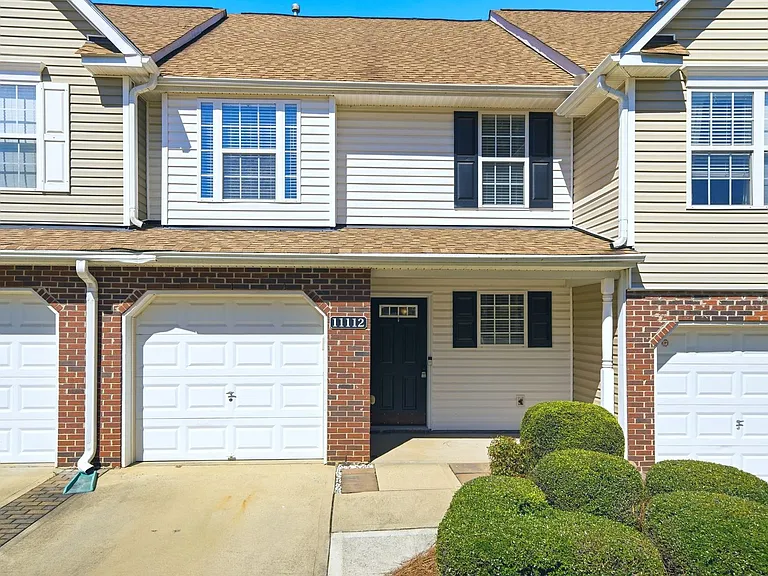 11112 Saintsbury Pl — Photo 1