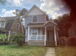 1106 E Fulton St, Grand Rapids, MI 49506