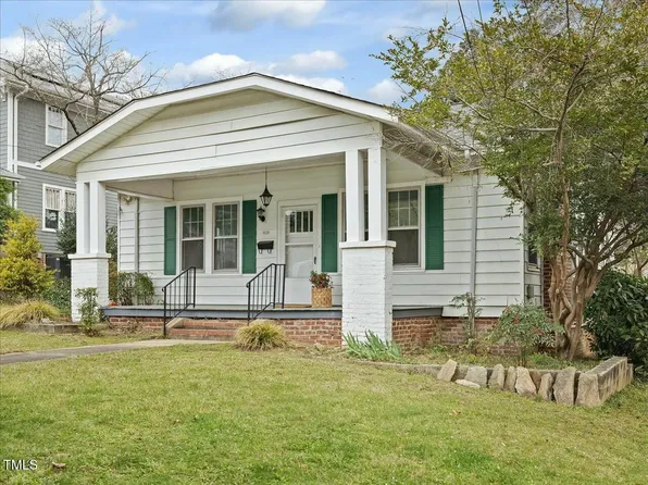 1628 Park Dr, Raleigh, NC 27605