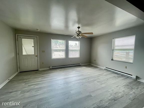 3rd image of 617 Sandusky St #12238454