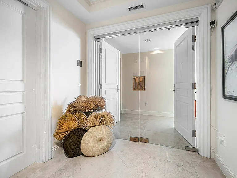 3800 N Ocean Dr #1053 — Photo 2