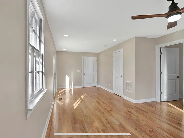 462 Lanier Dr — Photo 15