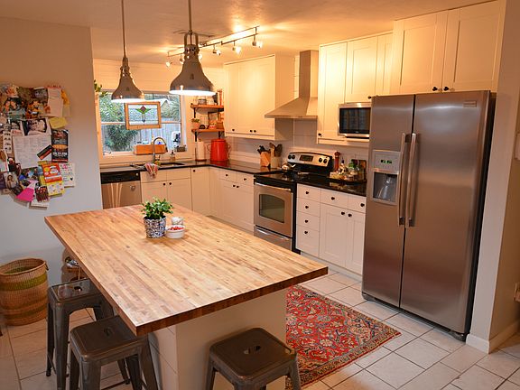 4th image of 4961 Royal Palm Dr