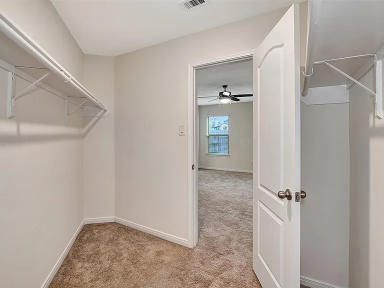 9403 Castillo Ct — Photo 29