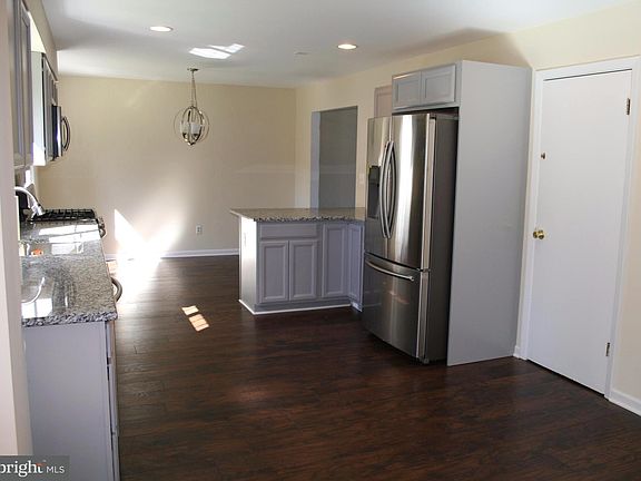 4th image of 11734 Terry Town Dr