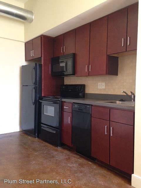 1st image of 316 E Bank St APT 104