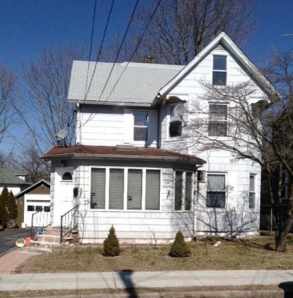 1st image of 35 Central Ave