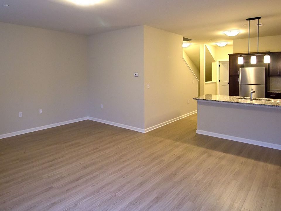 965 Park Place at Brook Edge 548 Campbell Ave Troy NY Zillow