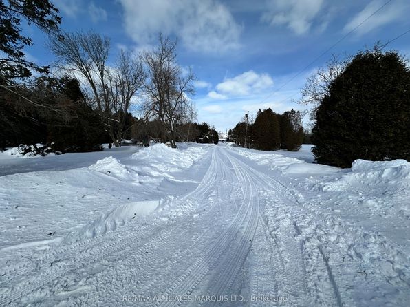 18319 Street Rd, South Glengarry, ON K6K 0A7