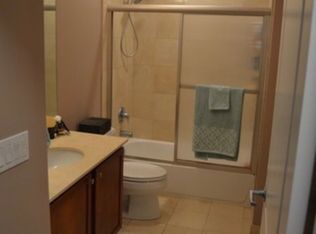 1618 S Halsted St APT 5B, Chicago, IL 60608