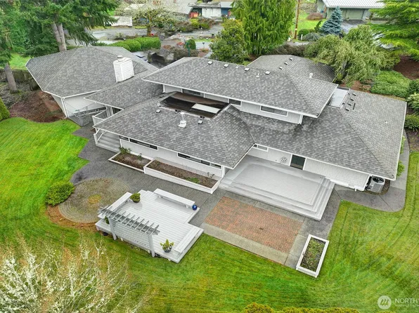 243 140th Avenue NE, Bellevue, WA 98005