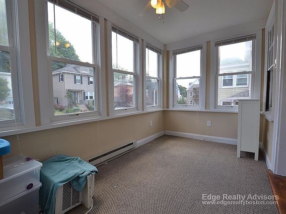 landlord_unit_photo_9563679_12