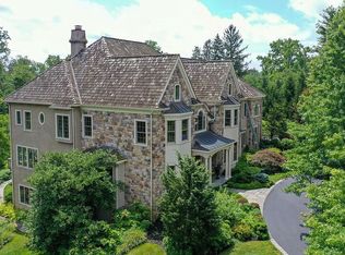 271 Blackburn Dr, Berwyn, PA 19312