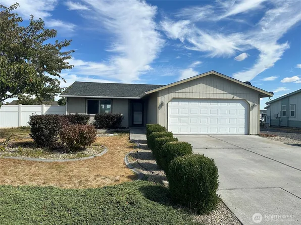 850 SE J Street, Ephrata, WA 98823