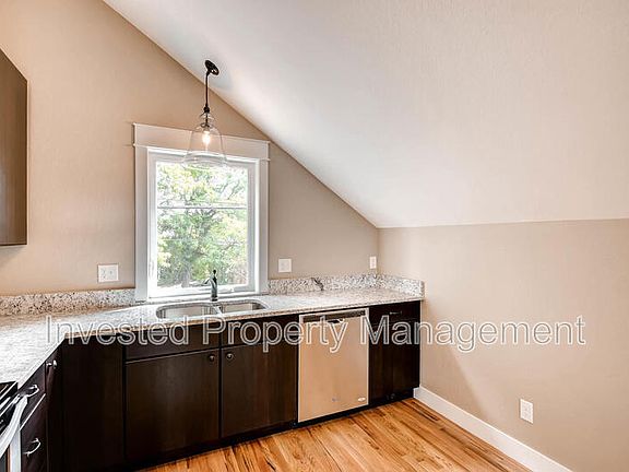 3rd image of 2822 N Josephine St