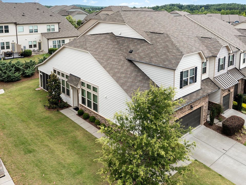 1st image of 318 Rubrum Dr