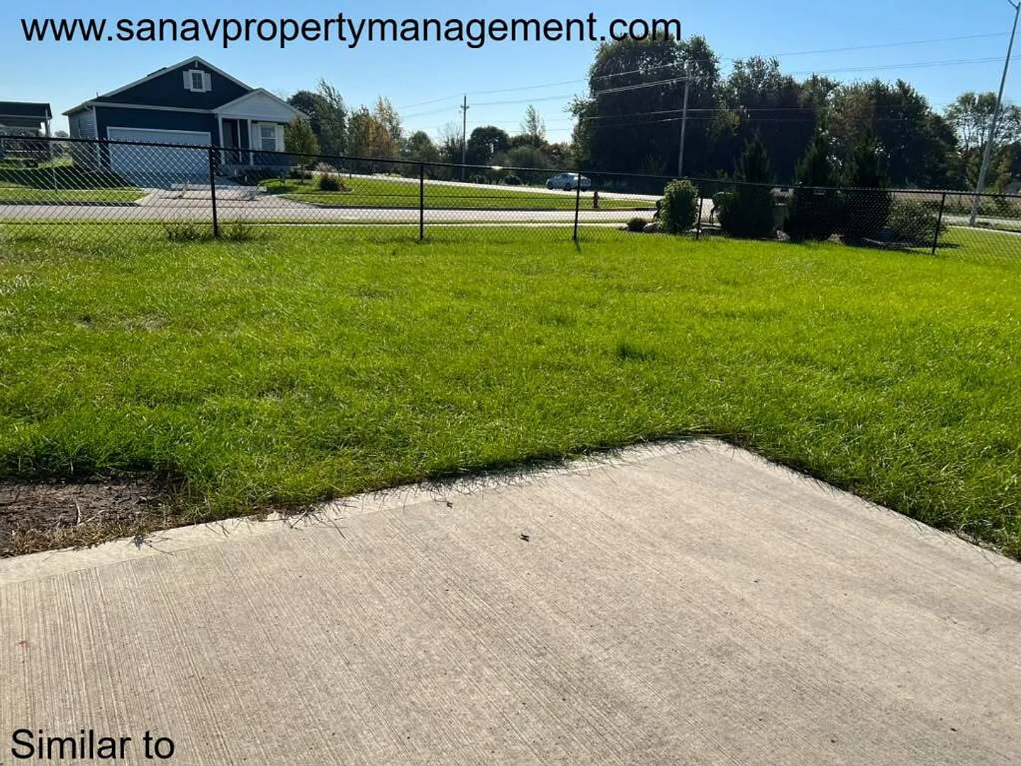 Spacious Zero-Entry Ranch Home on Expansive Lot with Gourmet Kitchen and Cozy Fireplace- Fenced B... — Photo 3
