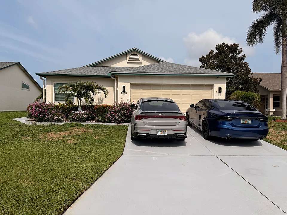 4842 Raintree Street Cir E