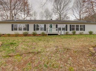 238 Hinton Hills Ln, Monroe, VA 24574