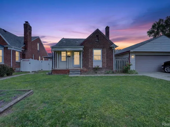 13121 Backus St, Southgate, MI 48195
