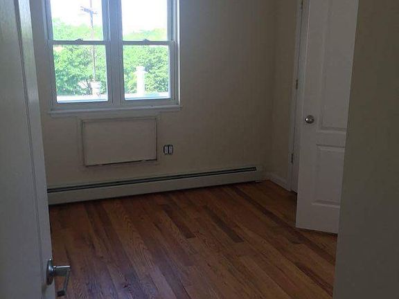 3rd image of 6451 Borden Ave