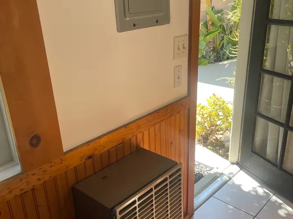 407 Naranja Dr #B, Glendale, CA 91206