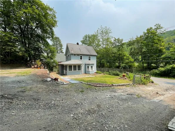 35 Sprout Brook Road, Cortlandt Manor, NY 10567