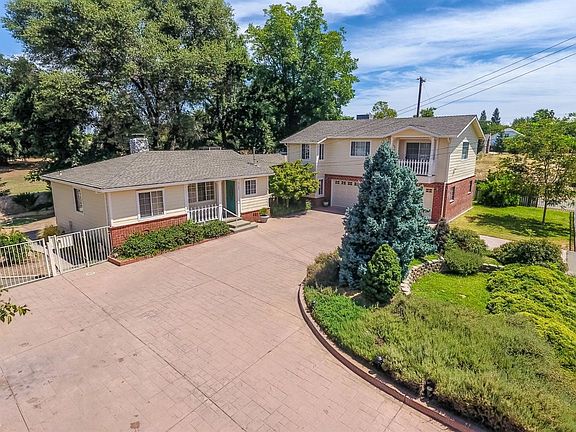 3rd image of 9145 Elm Ave