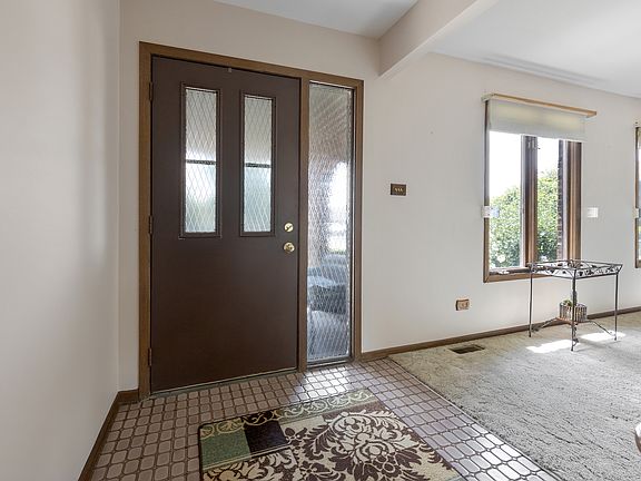 3rd image of 14380 Streamwood Dr