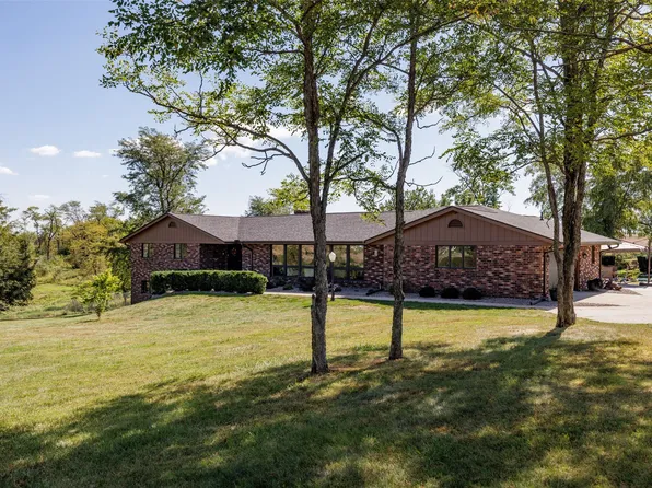 11051 NE University Ave, Mitchellville, IA 50169