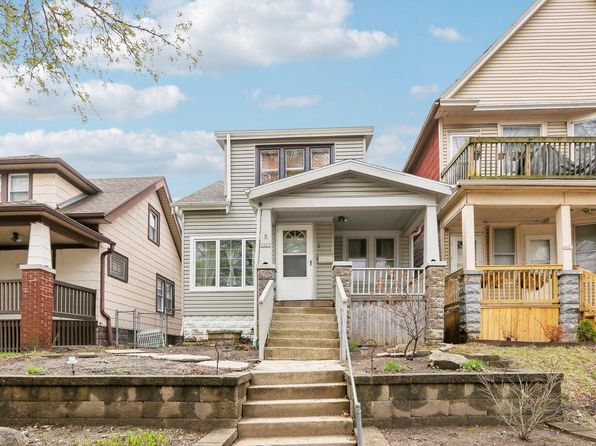 3025 West Pierce STREET, Milwaukee, WI 53215