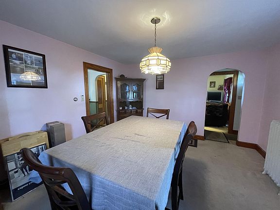 4th image of 7 Barker Ave