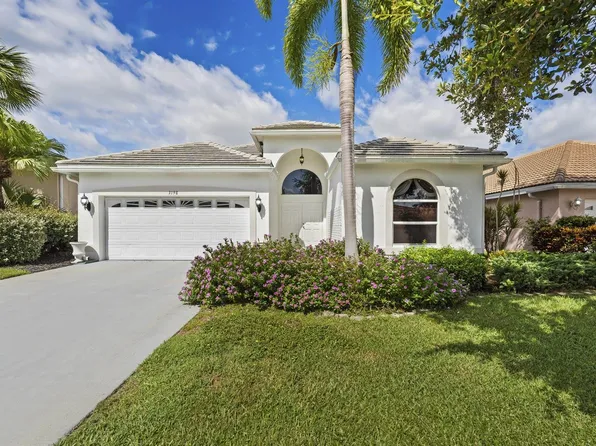 3198 SE Carrick Green Ct, Port Saint Lucie, FL 34952