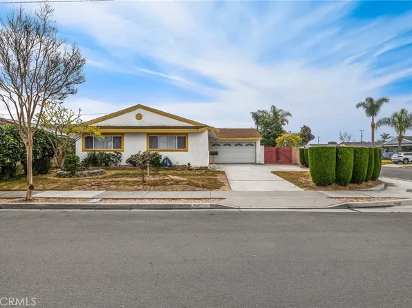 5622 Cynthia Ln, Cypress, CA 90630