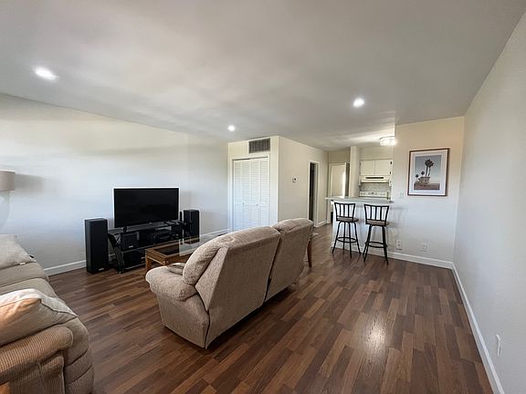 2nd image of 6200 NE 22nd Way