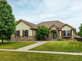 1736 Ashwood Dr SW, Altoona, IA 50009