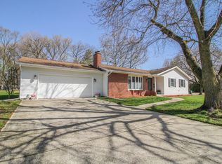 110 E Adams St, Three Rivers, MI 49093